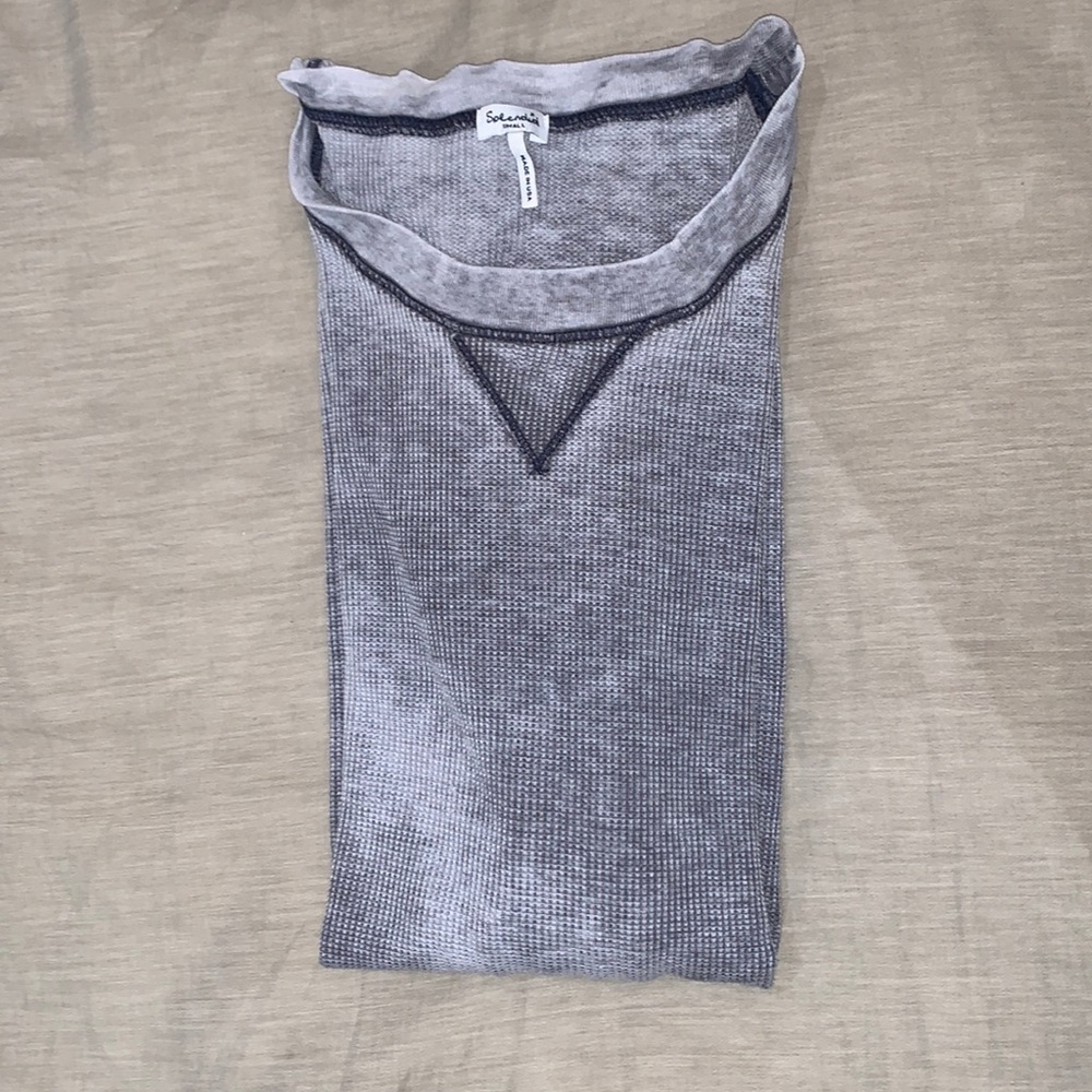 Grey waffle long sleeve